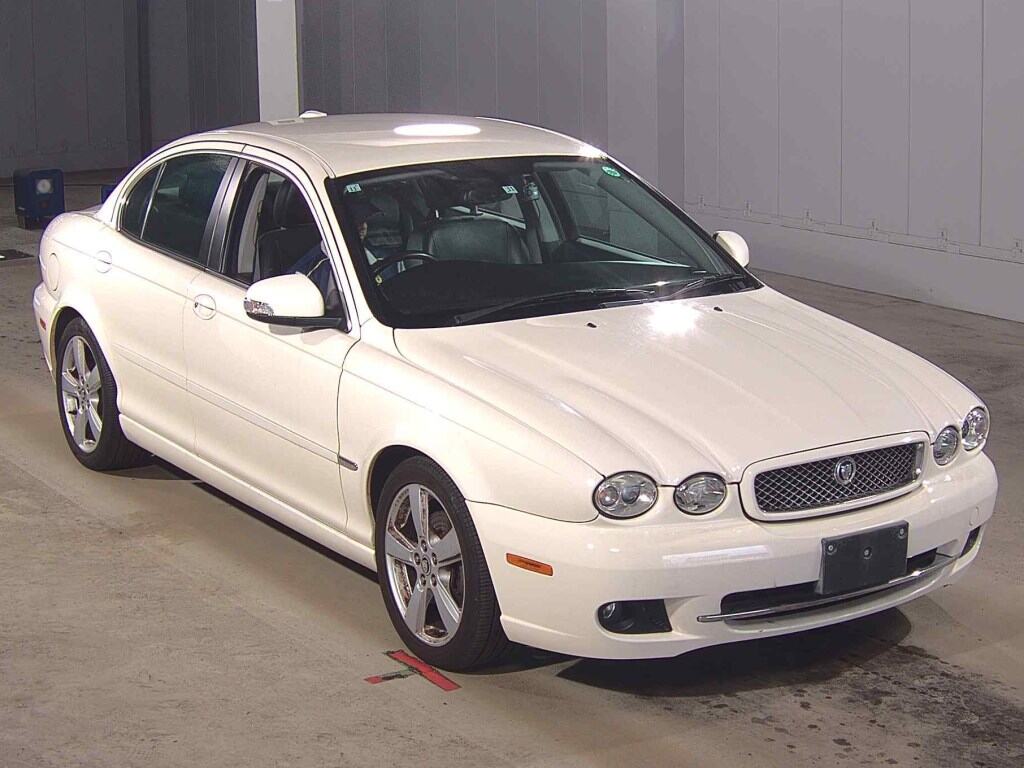 JAGUAR X-TYPE