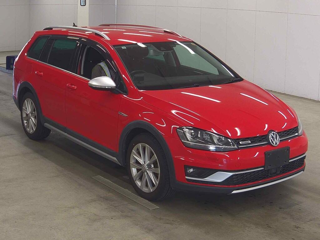 VOLKSWAGEN GOLF ALLTRACK