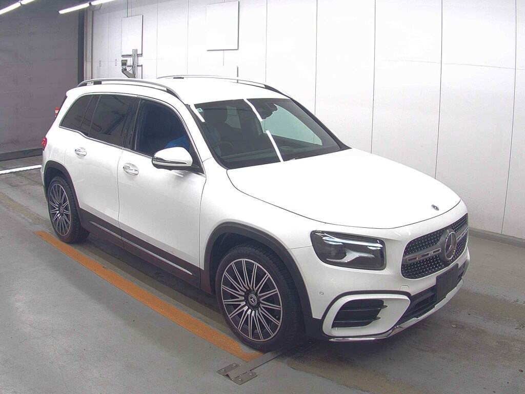 MERCEDES BENZ GLB