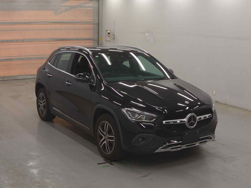 MERCEDES BENZ GLA-CLASS