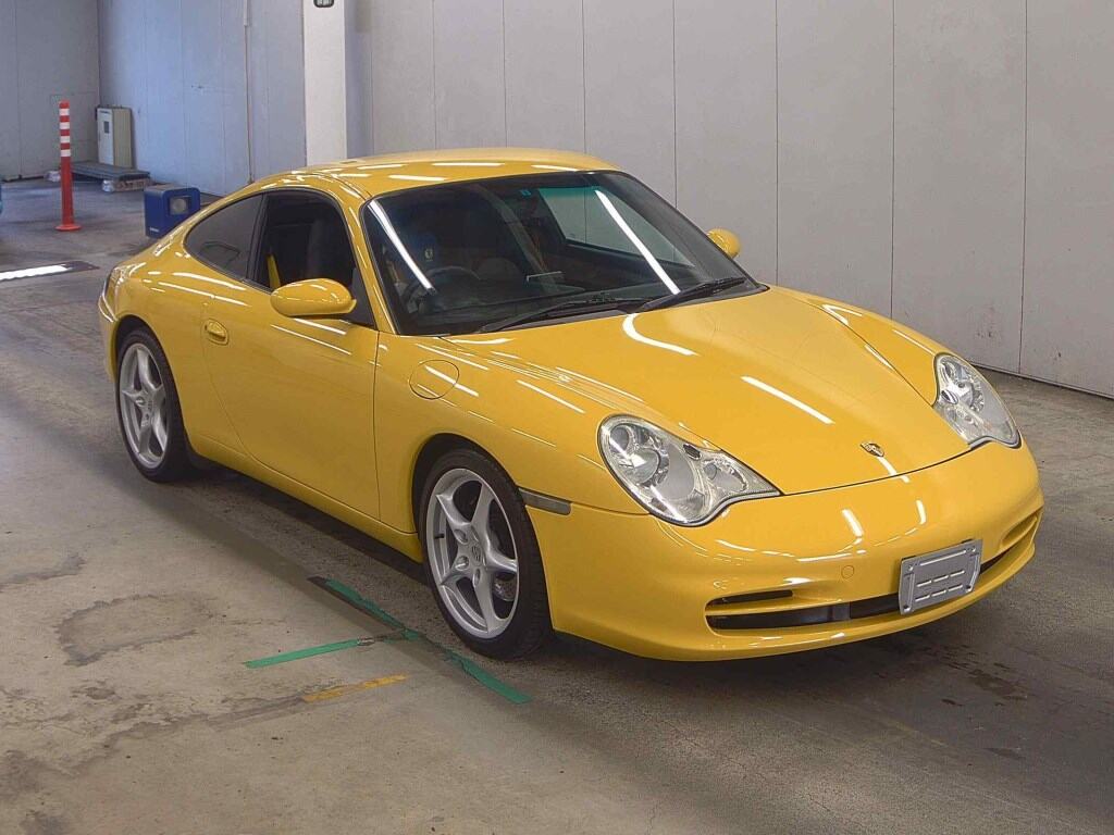 PORSCHE 911