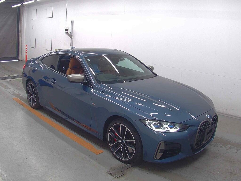 BMW 4 SERIES