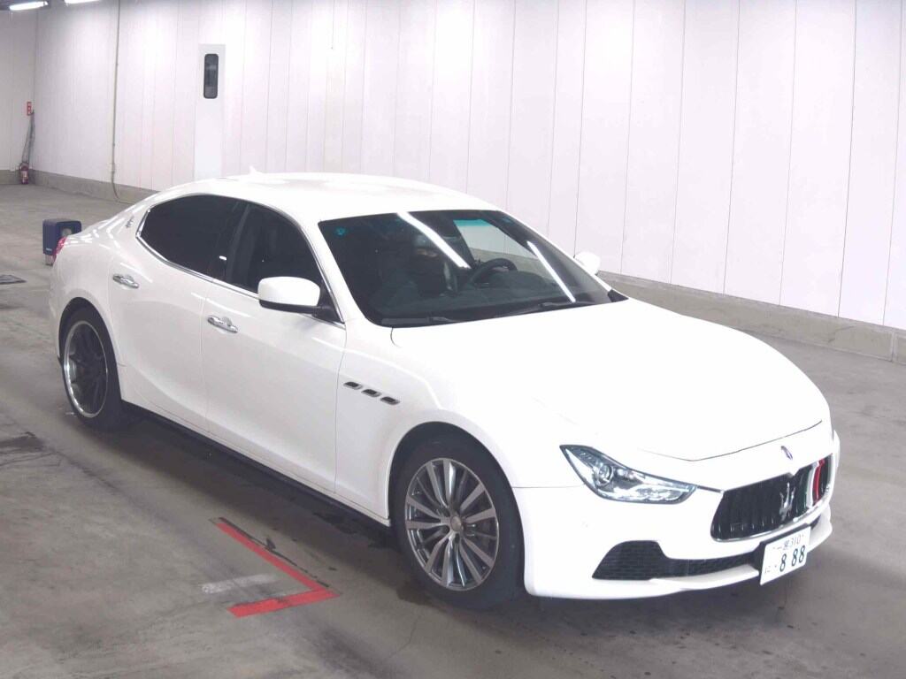 MASERATI GHIBLI