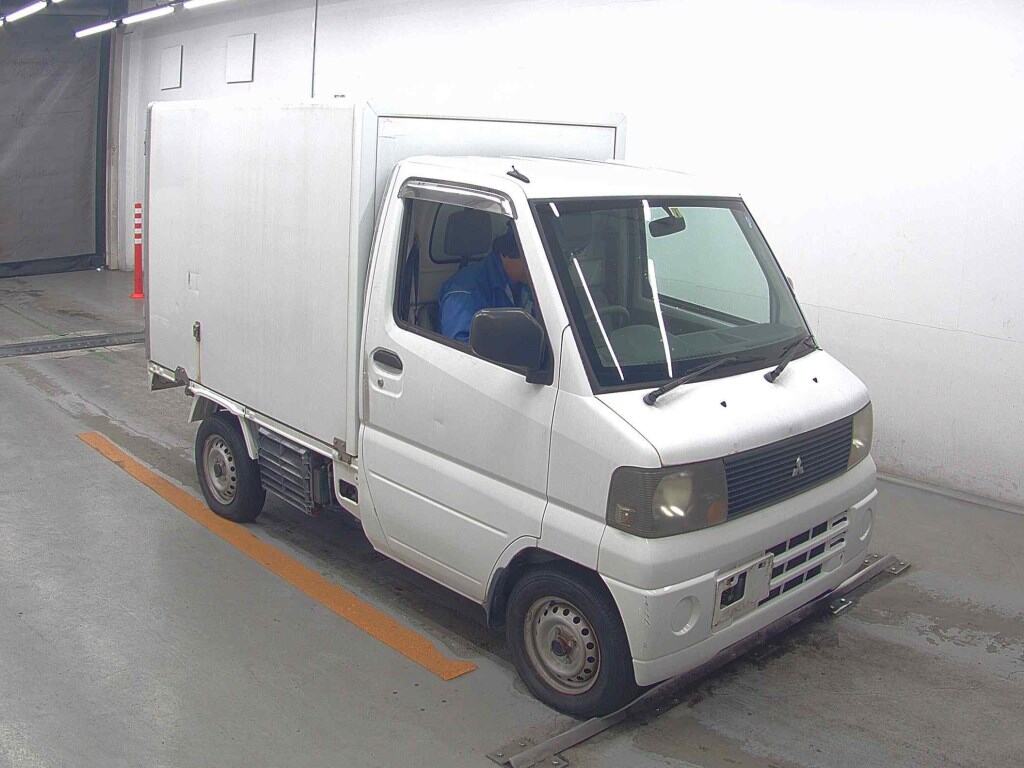 MITSUBISHI MINICAB TRUCK