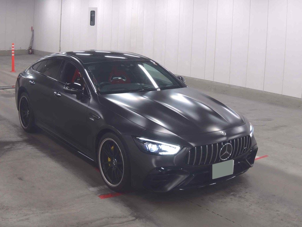 MERCEDES AMG GT
