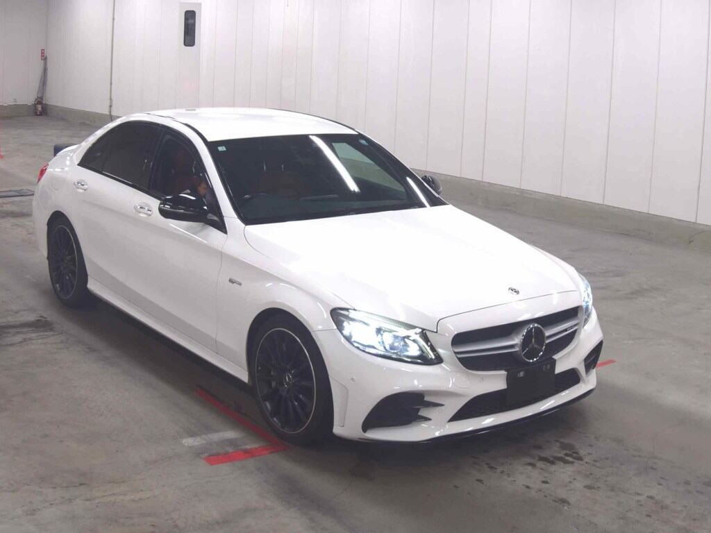 MERCEDES AMG C-CLASS