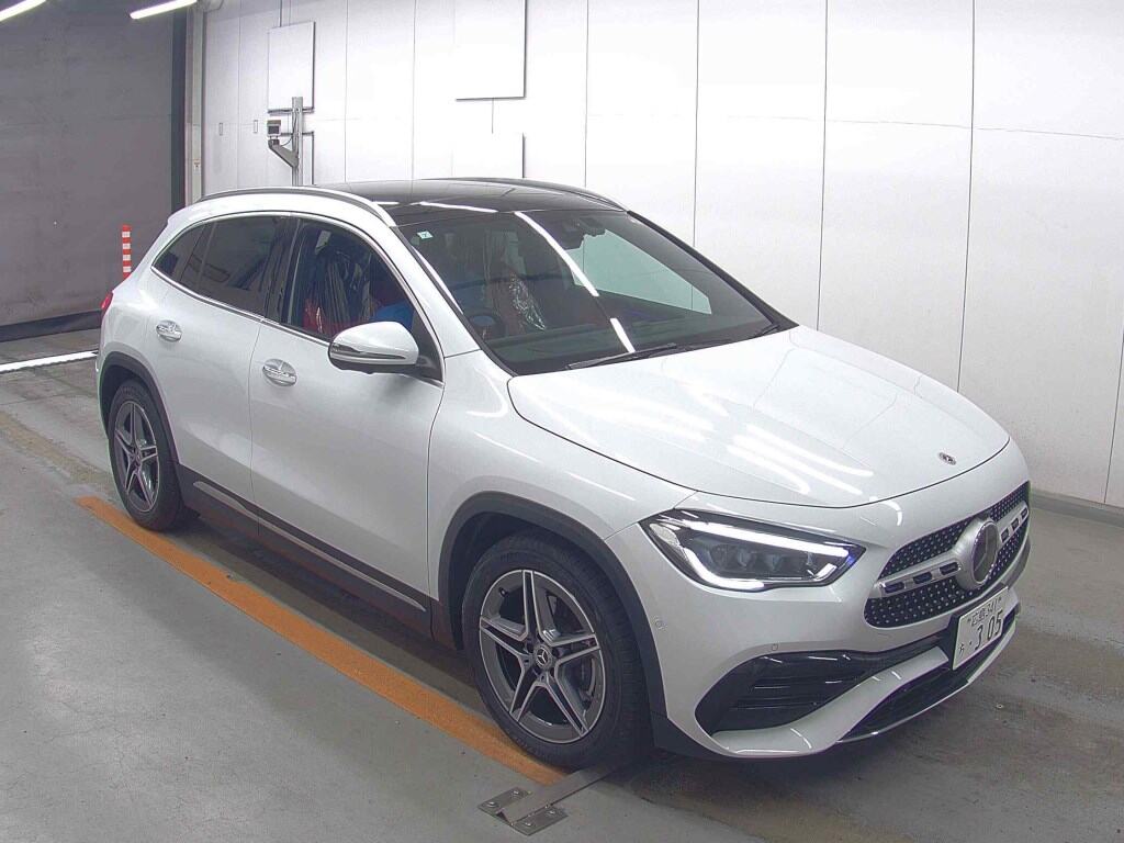 MERCEDES BENZ GLA-CLASS