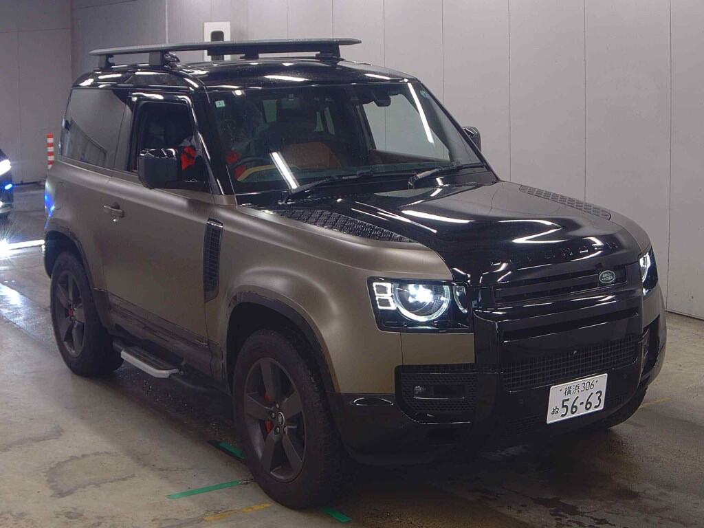 LAND ROVER DEFENDER