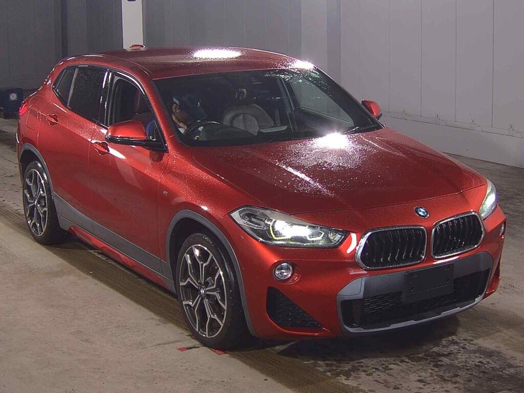 BMW X2