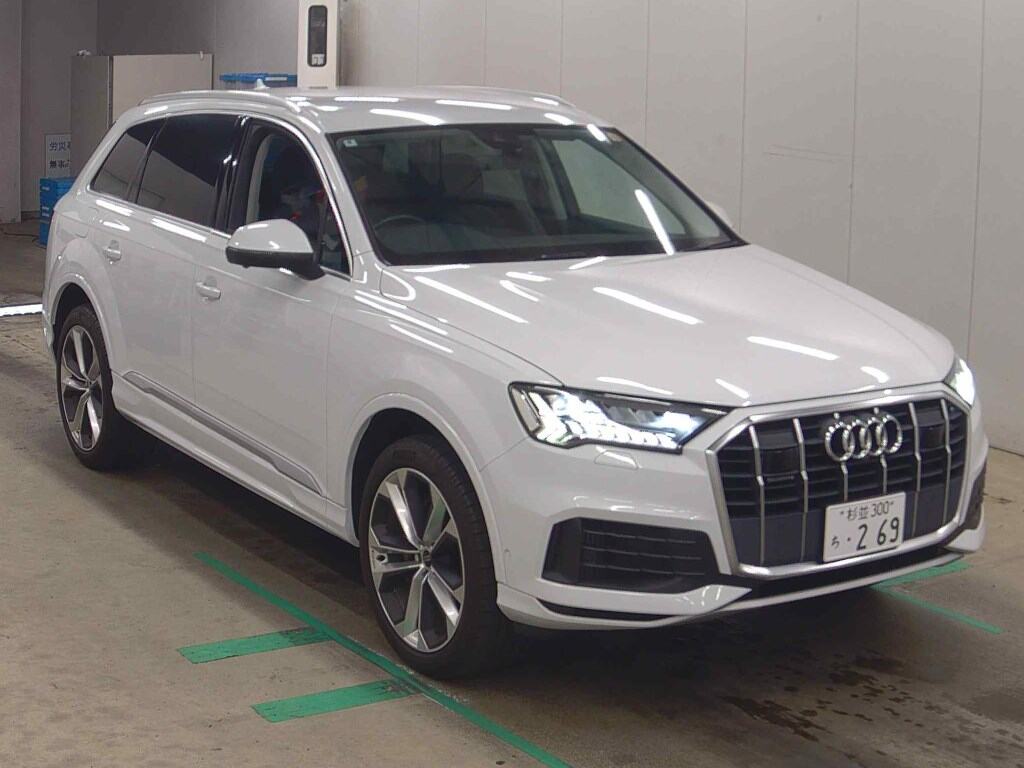 AUDI Q7
