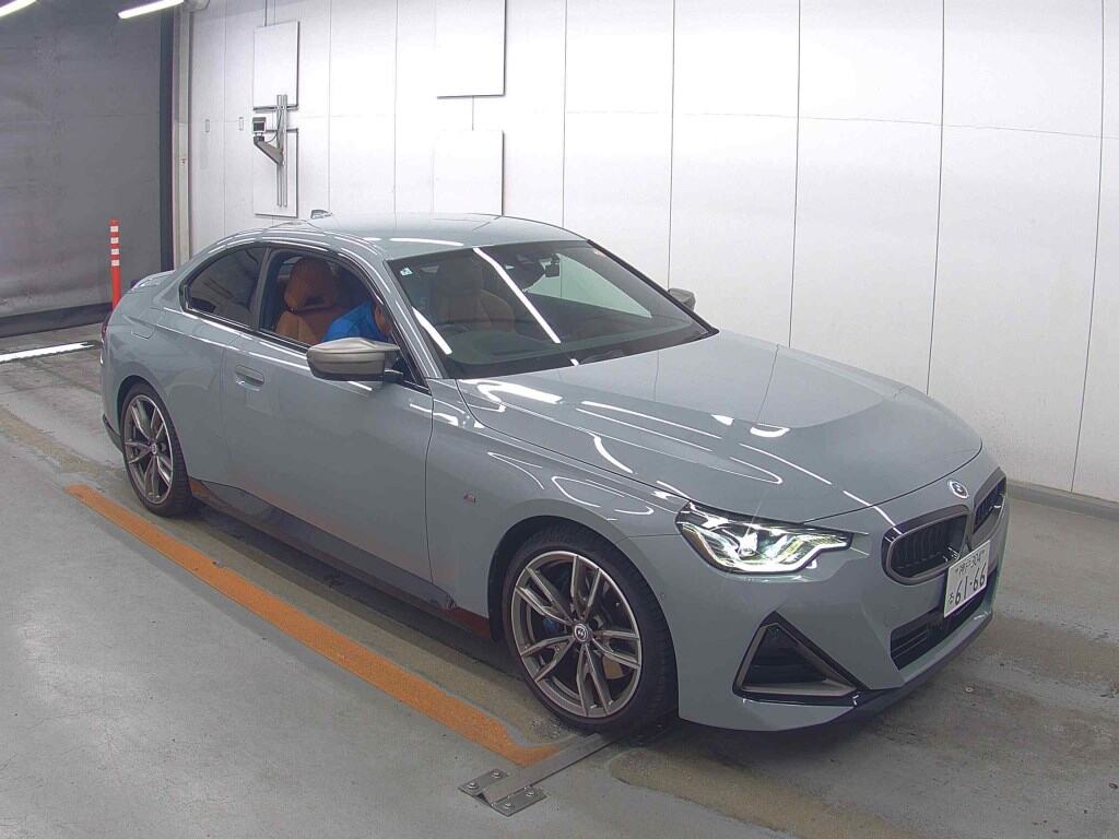 BMW 2 SERIES