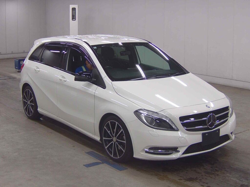 MERCEDES BENZ B-CLASS