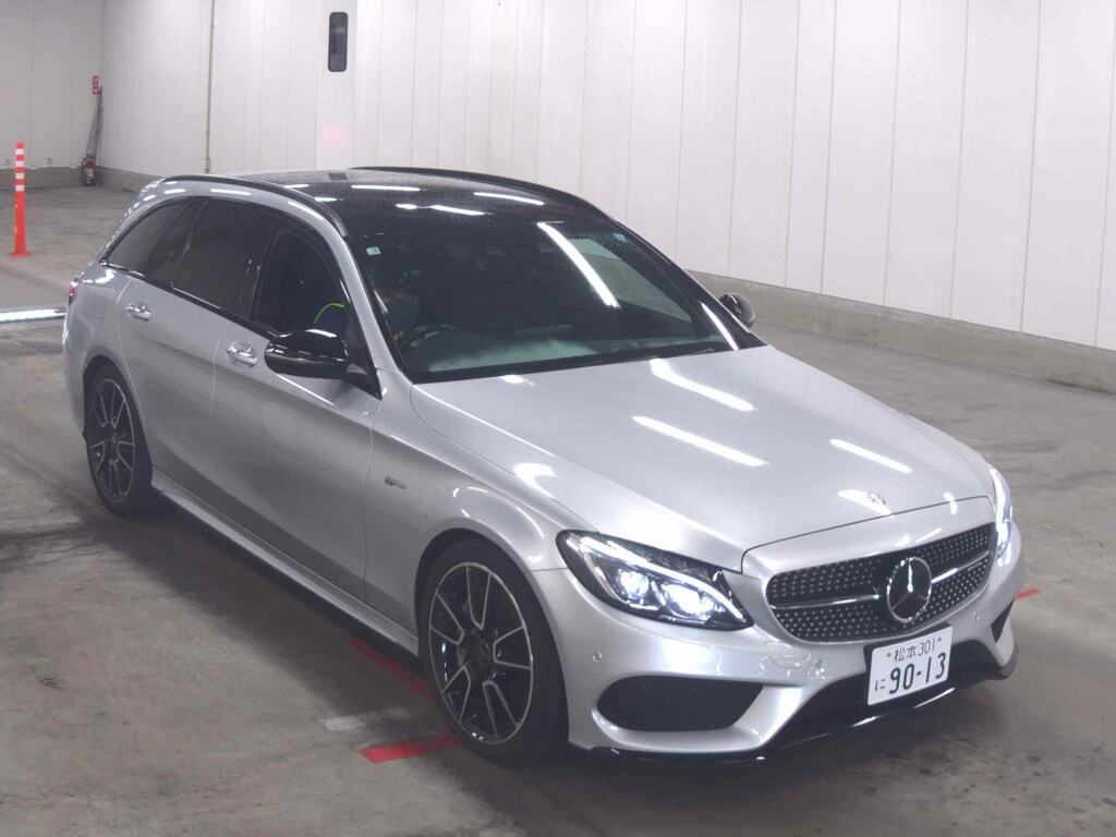 MERCEDES AMG C-CLASS STATIONWAGON