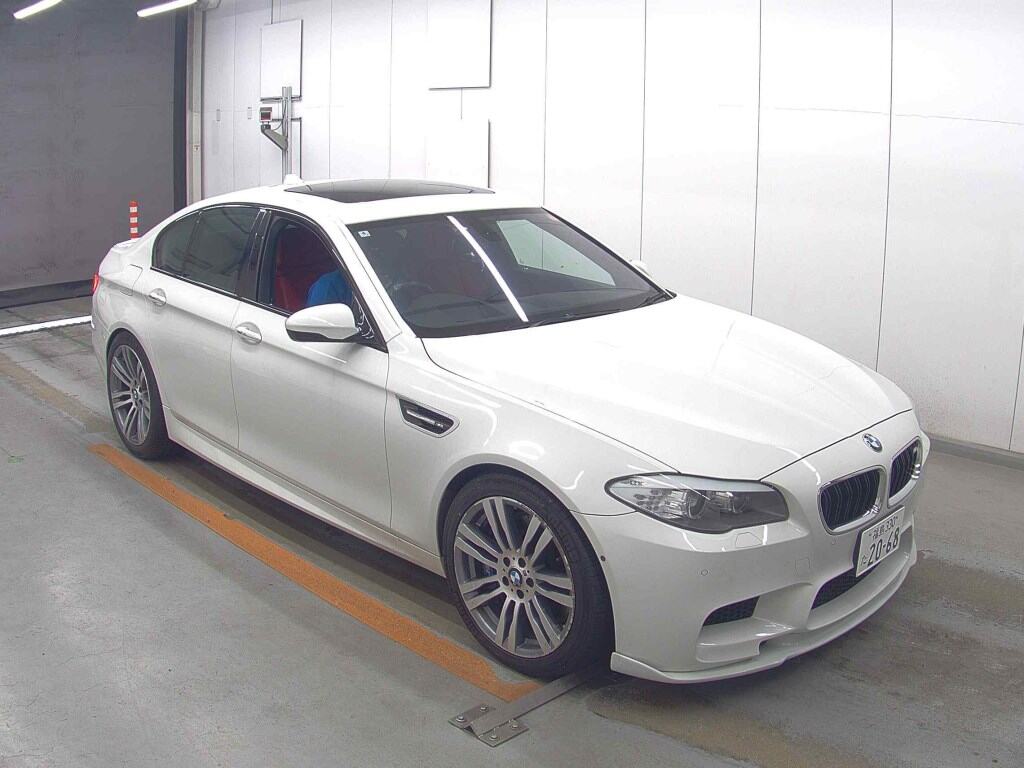 BMW M5