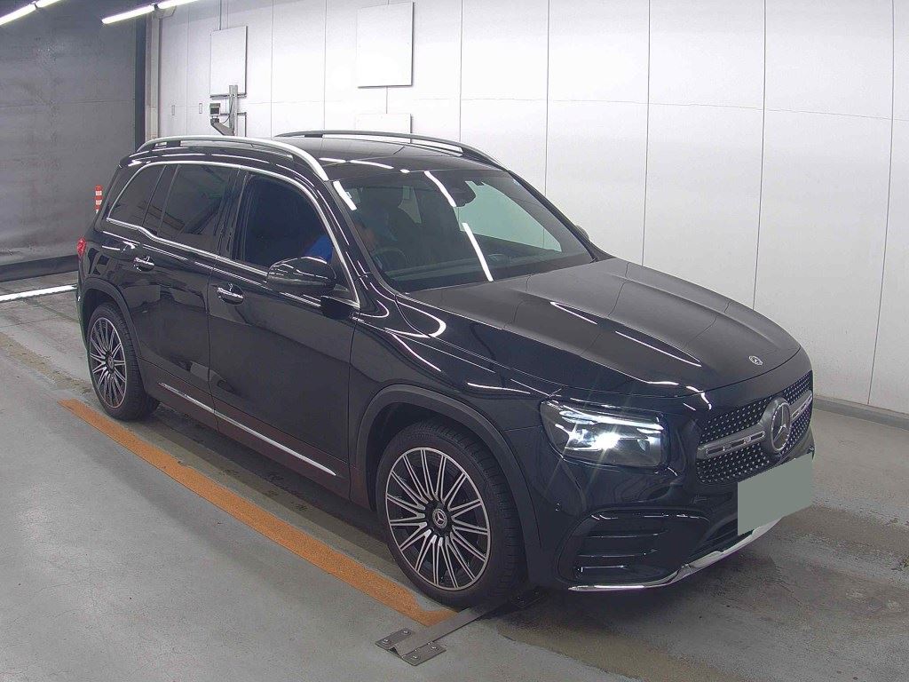 MERCEDES BENZ GLB
