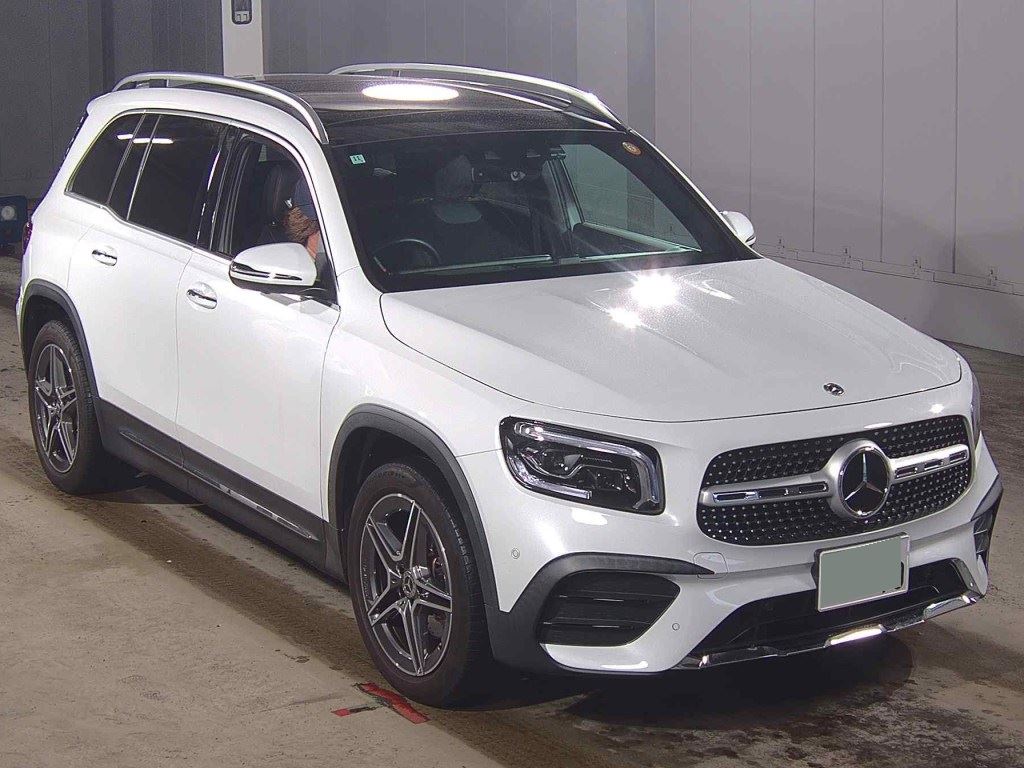 MERCEDES BENZ GLB