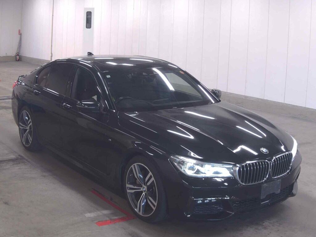 BMW 7 SERIES