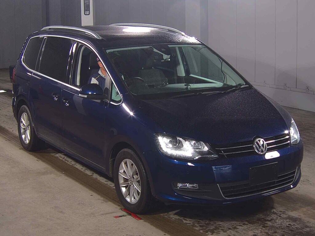 VOLKSWAGEN SHARAN