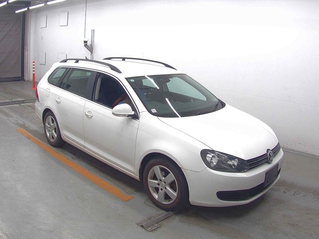 VOLKSWAGEN GOLF VARIANT