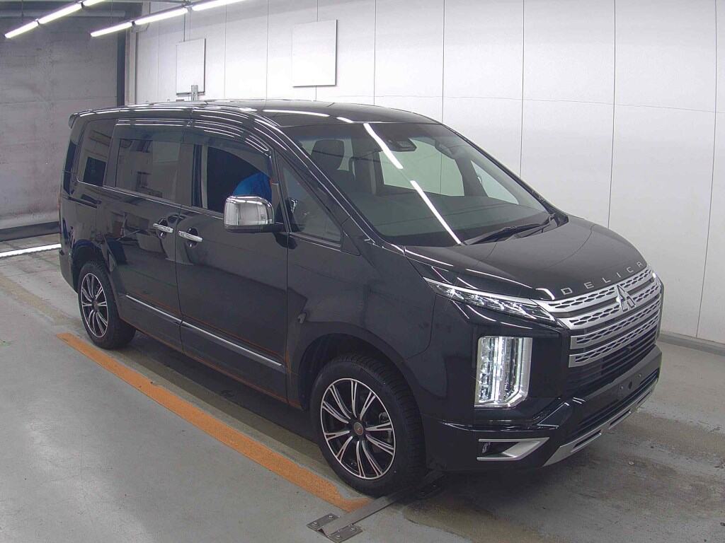MITSUBISHI DELICA D:5