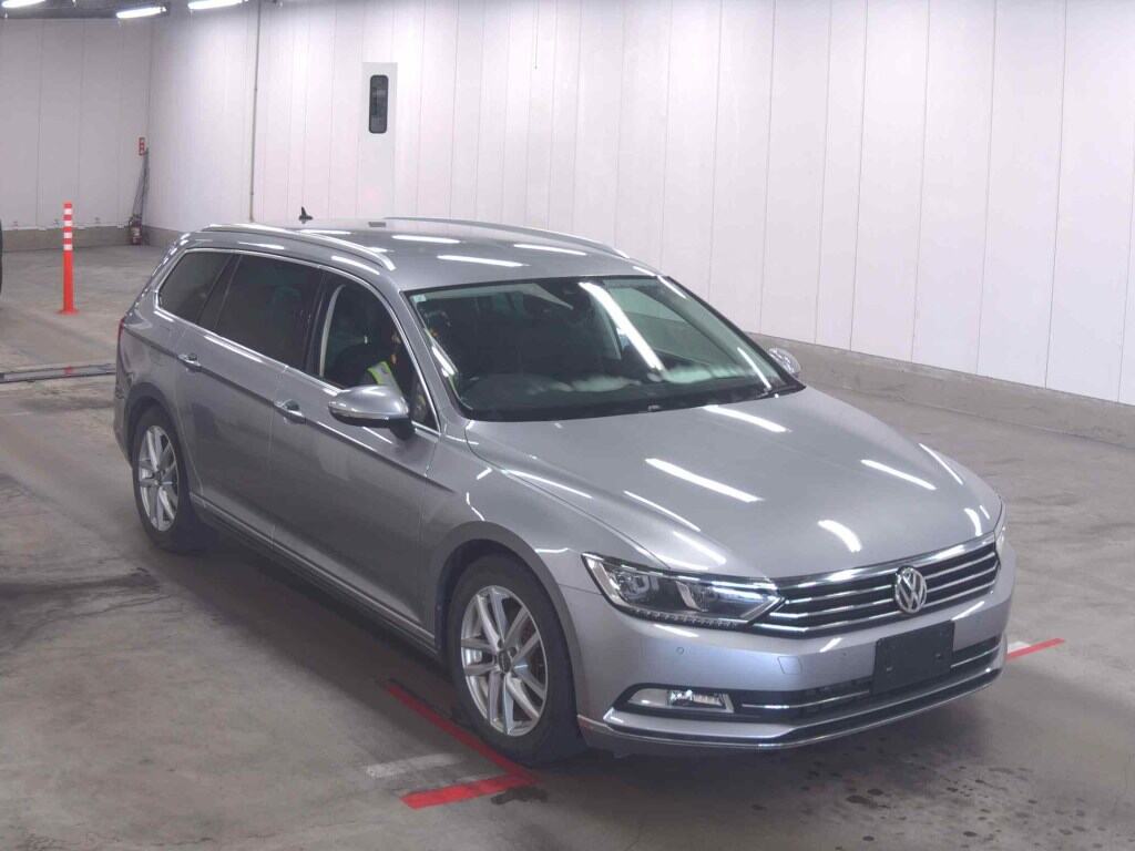 VOLKSWAGEN PASSAT VARIANT