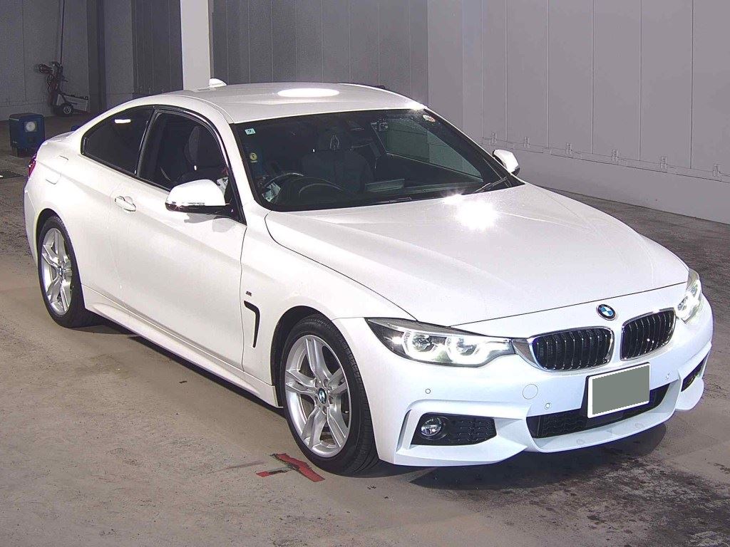 BMW 4 SERIES