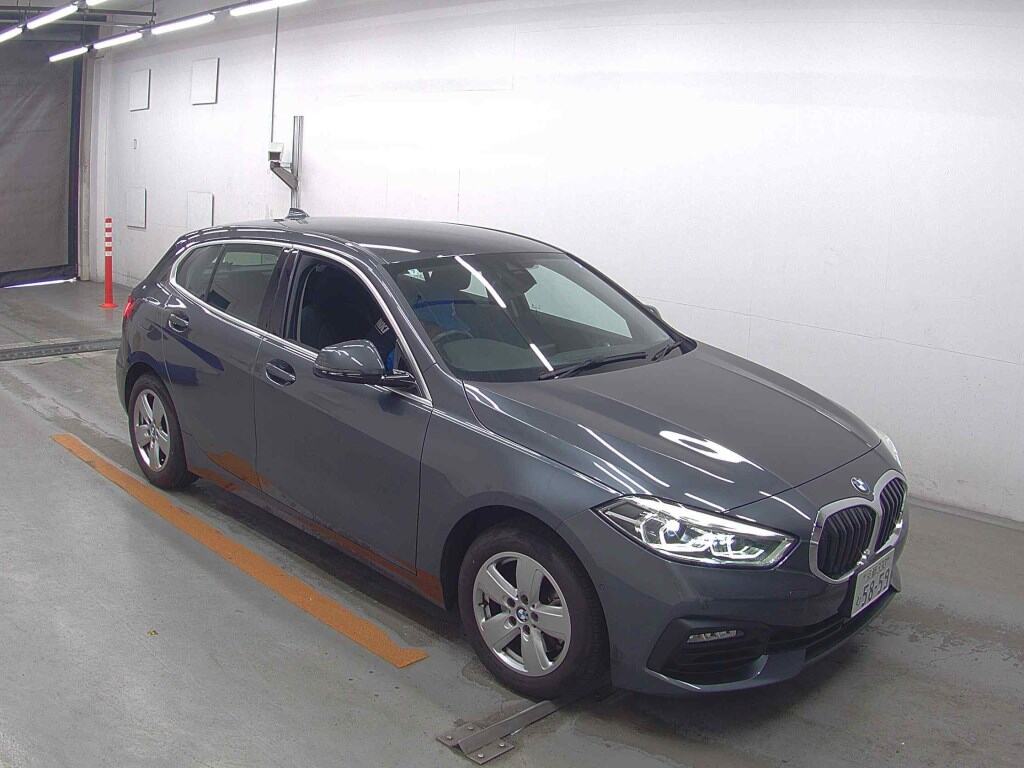 BMW 1 SERIES