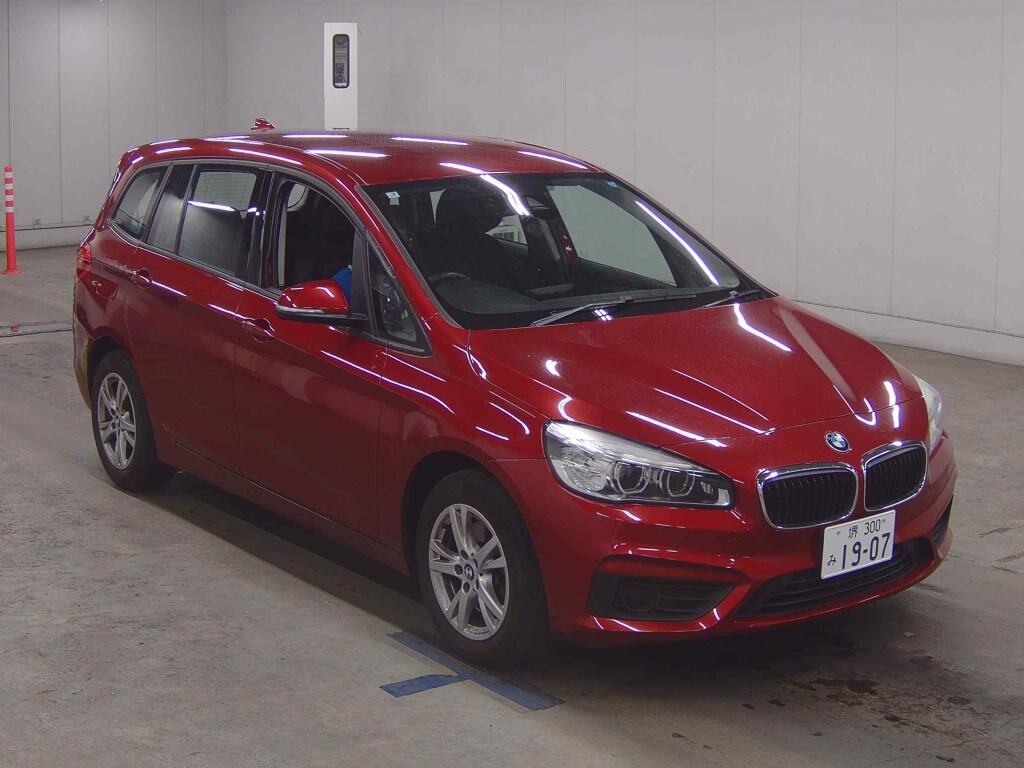 BMW 2 SERIES