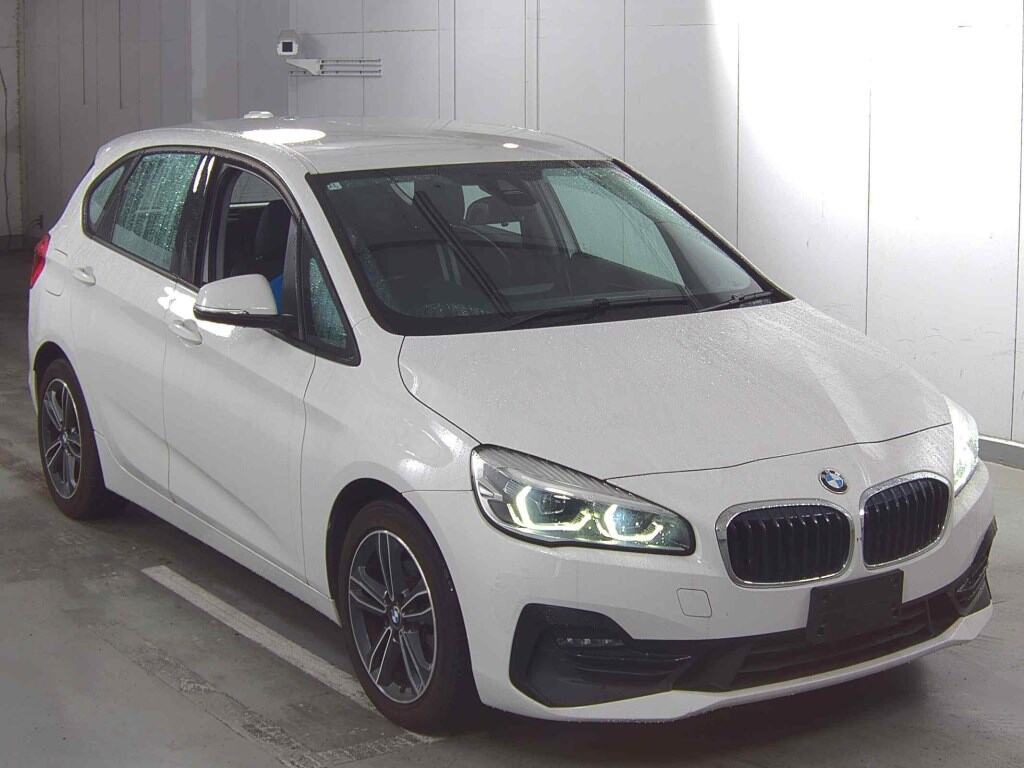 BMW 2 SERIES