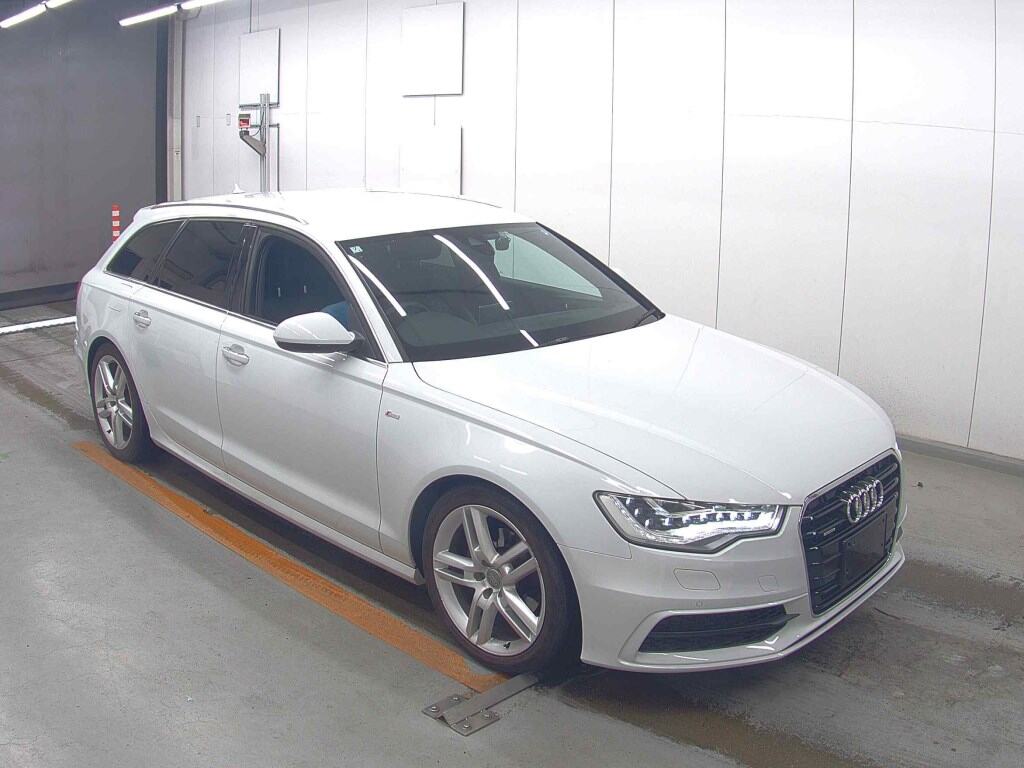 AUDI A6 AVANT