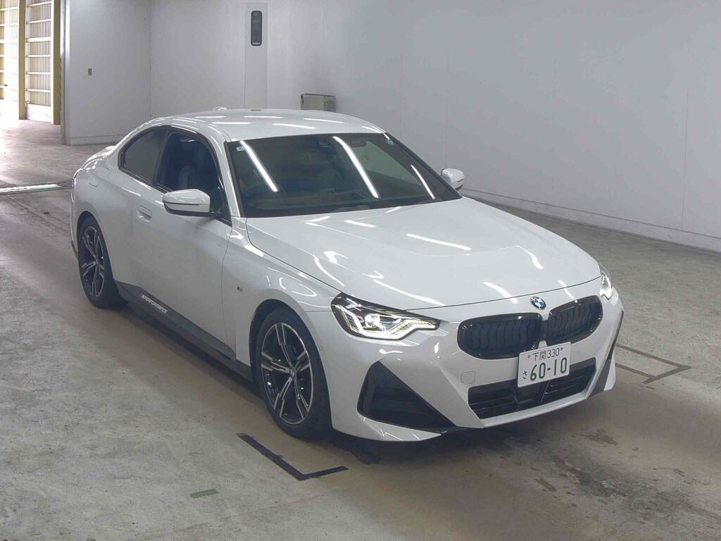 BMW 2 SERIES