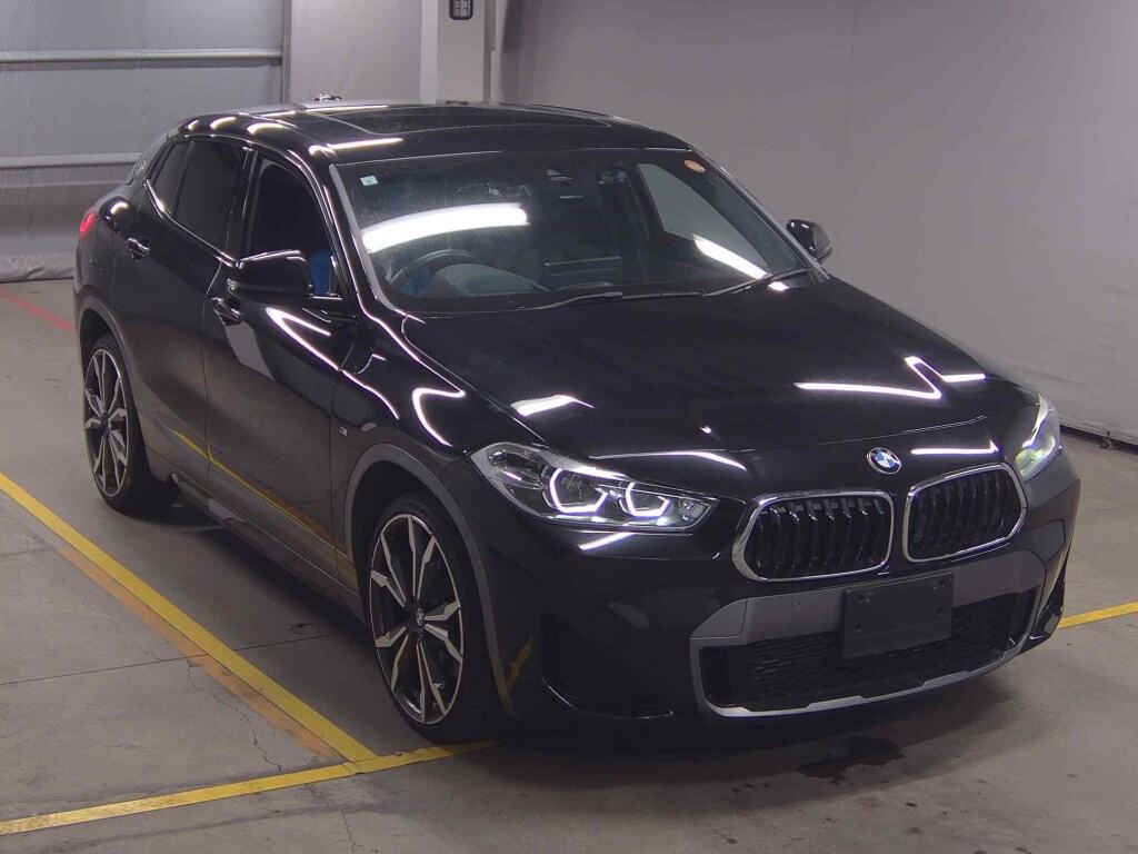 BMW X2