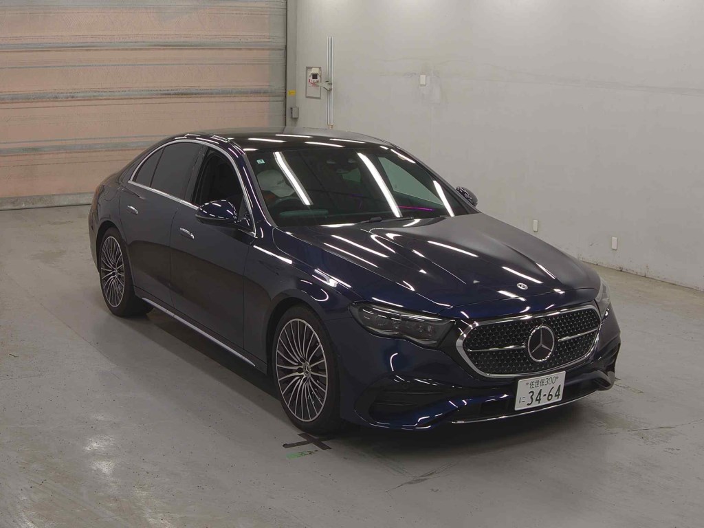 MERCEDES BENZ E-CLASS