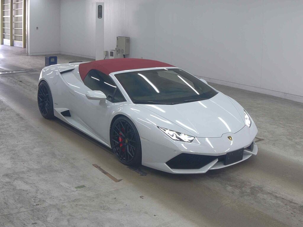 LAMBORGHINI HURACAN
