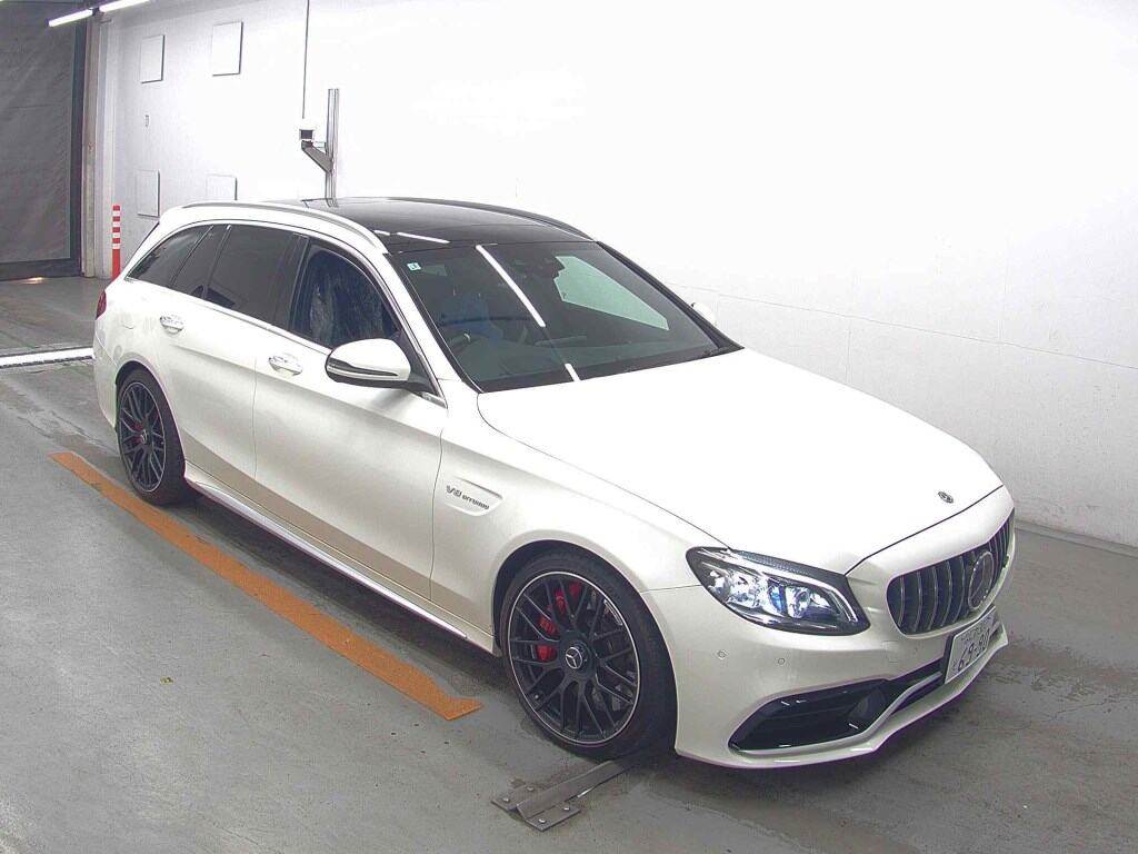 MERCEDES AMG C-CLASS STATIONWAGON