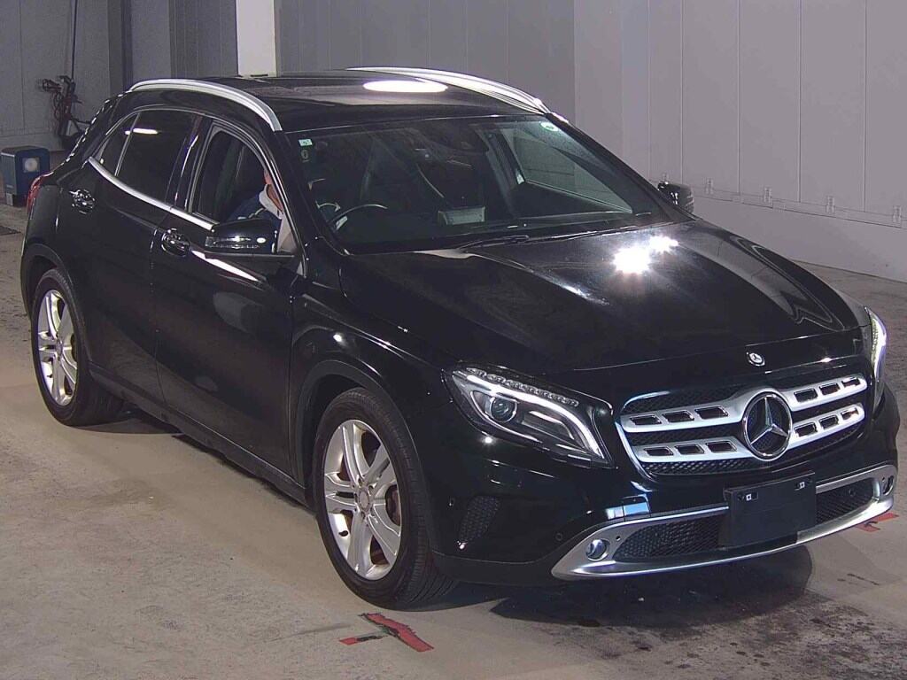 MERCEDES BENZ GLA-CLASS