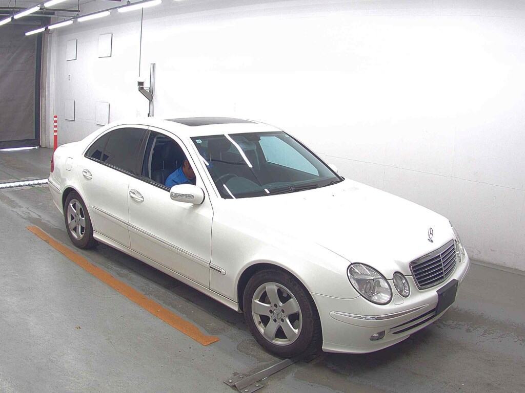 MERCEDES BENZ E-CLASS