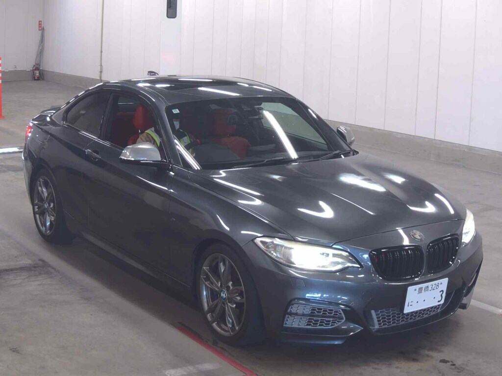 BMW 2 SERIES