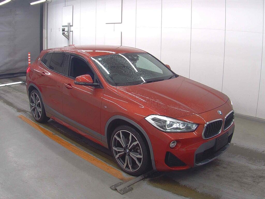 BMW X2