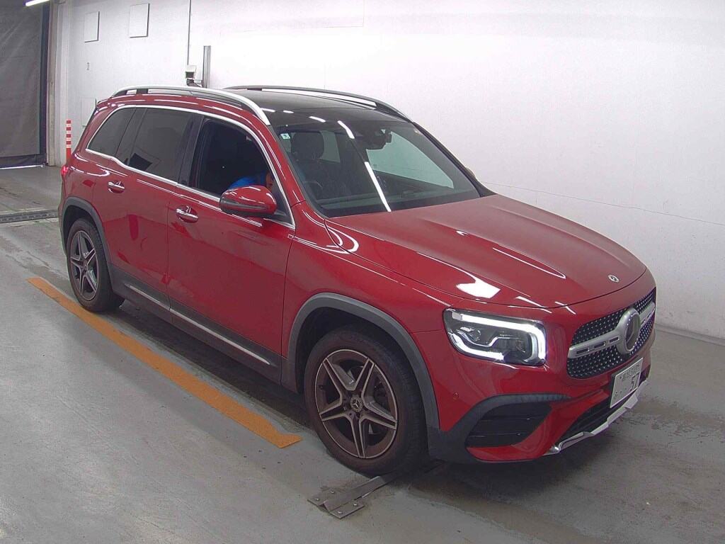 MERCEDES BENZ GLB