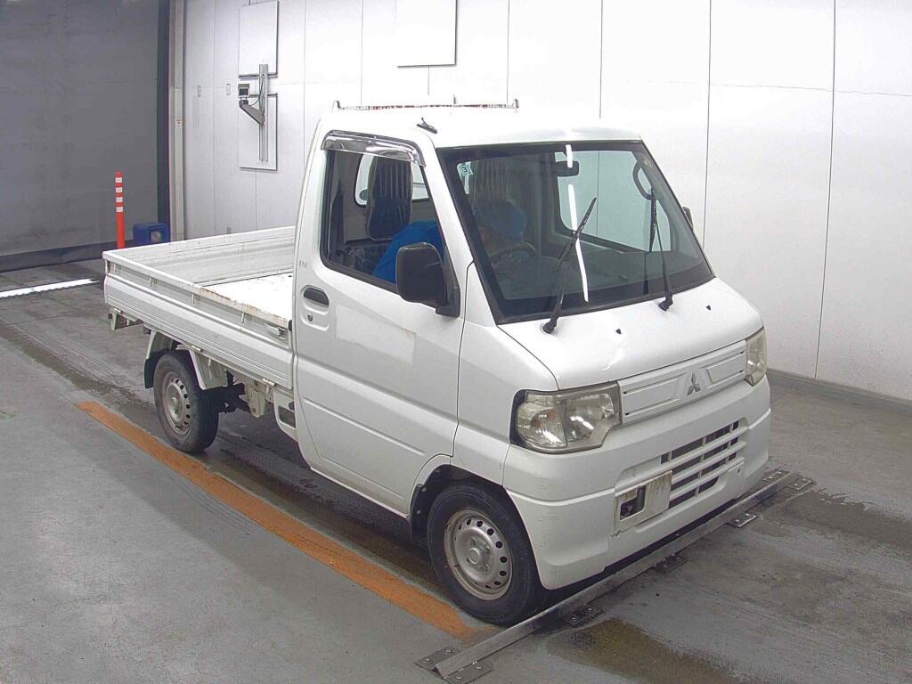 MITSUBISHI MINICAB TRUCK