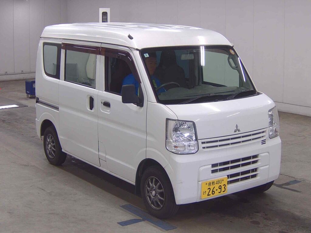 MITSUBISHI MINICAB VAN