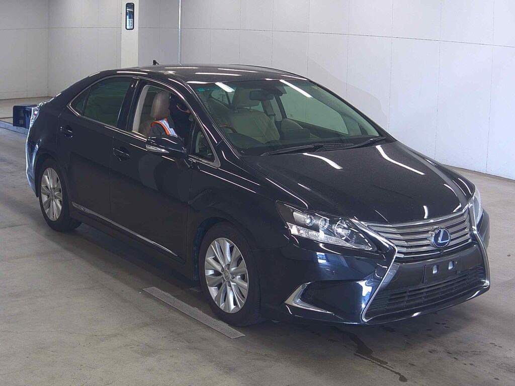 LEXUS HS