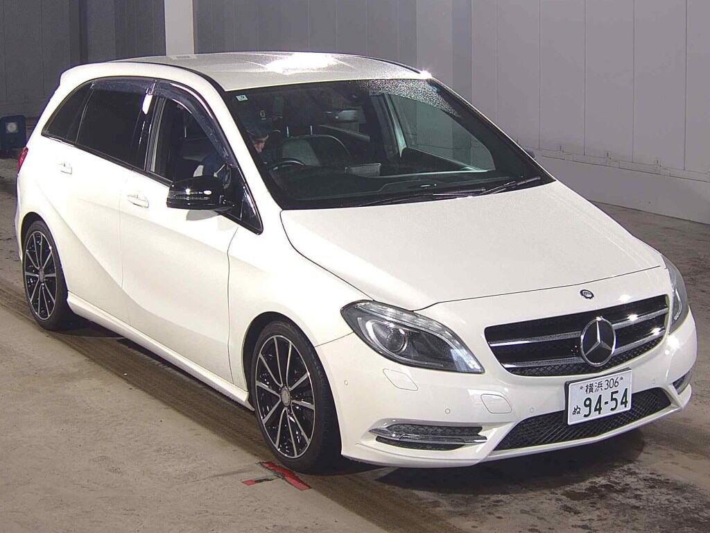 MERCEDES BENZ B-CLASS