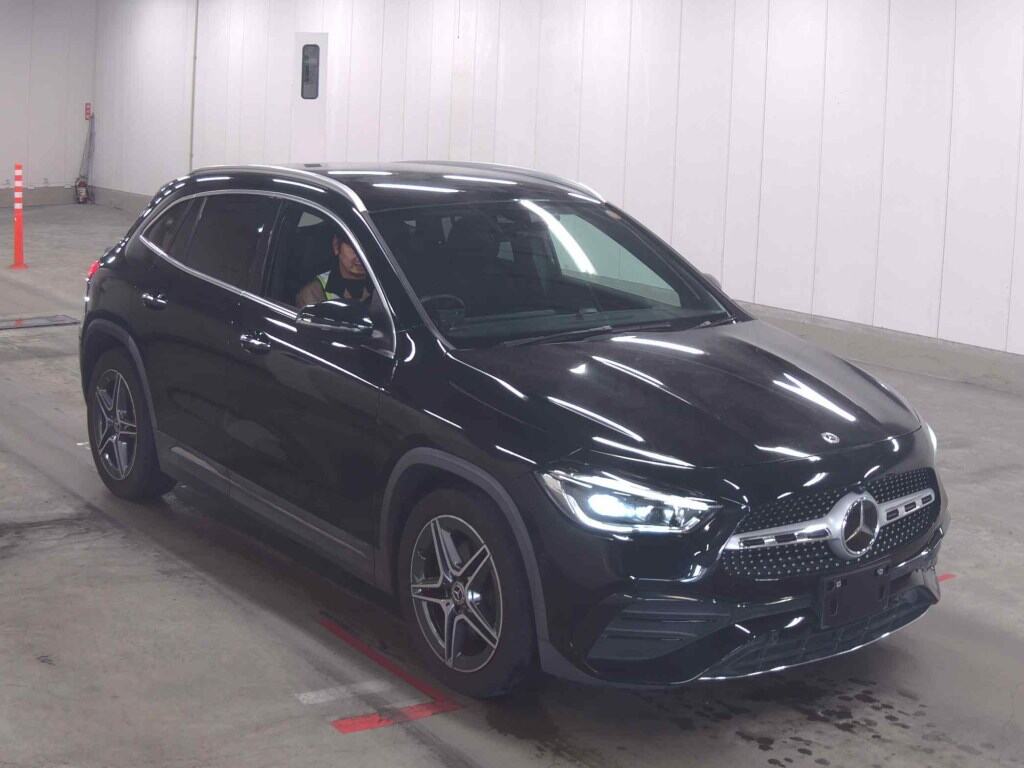 MERCEDES BENZ GLA-CLASS