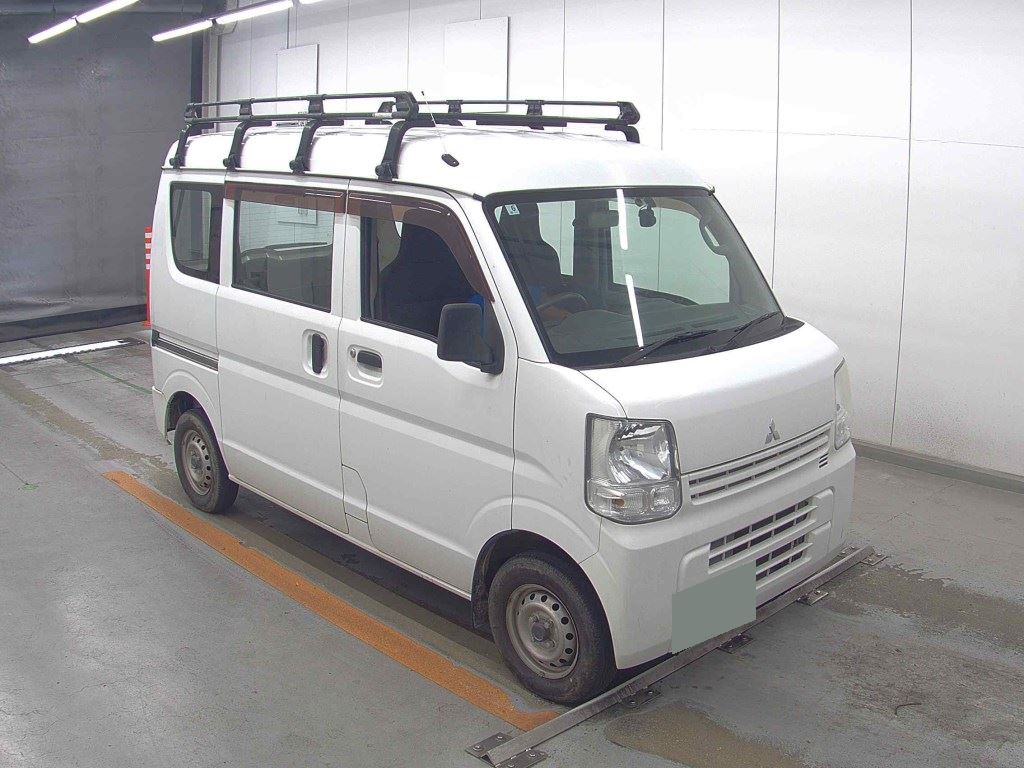 MITSUBISHI MINICAB VAN