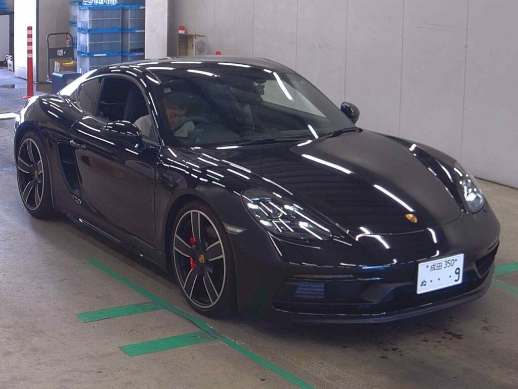 PORSCHE 718 CAYMAN