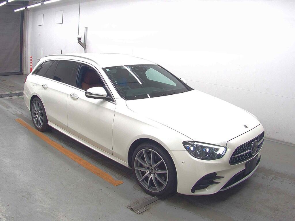 MERCEDES BENZ E-CLASS STATIONWAGON