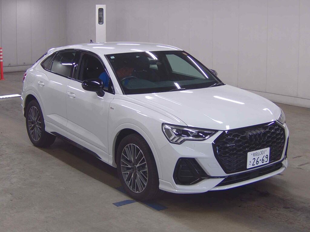 AUDI Q3 SPORTBACK