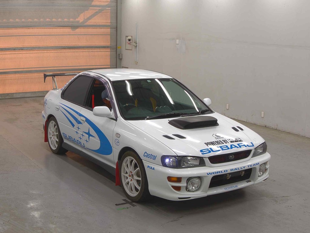 SUBARU IMPREZA